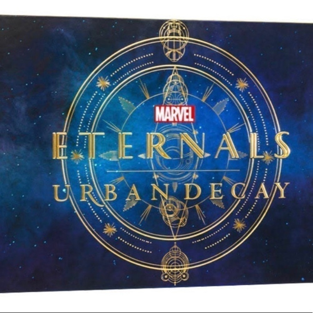 URBAN DECAY x MARVEL STUDIOS ETERNALS COLLECTION VAULT (DISCONTINUED)